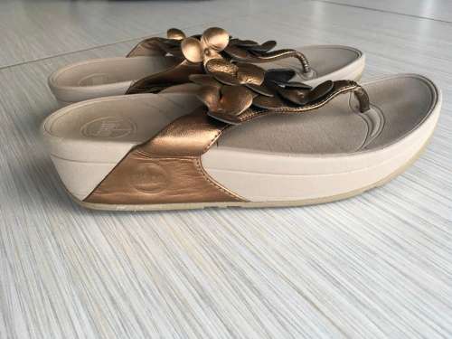 FITFLOPS FLOWER SLIPPERS/SANDALS - Size 4 UK / SA