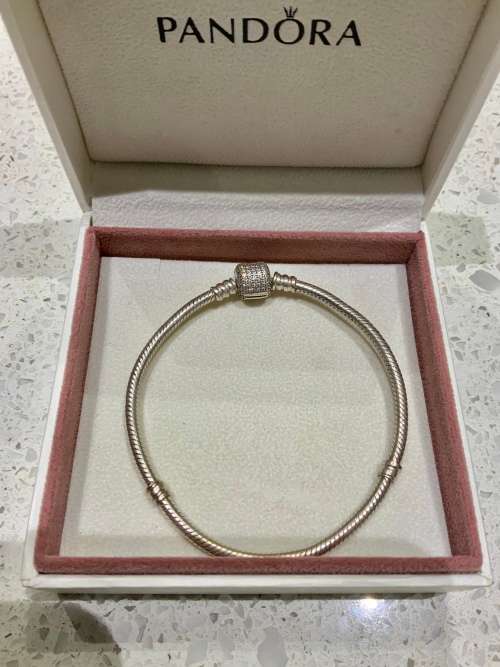Pandora Silver Bracelet with Clear Cubic Zirconia - 19cm Long / Excellent Condition