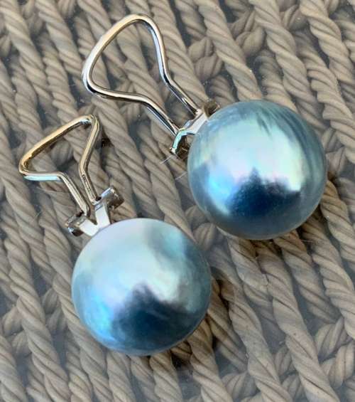 9K MABE PEARL CLIP EARRINGS WHITE GOLD - Marked