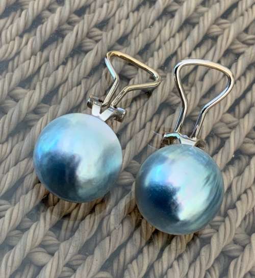9K MABE PEARL CLIP EARRINGS WHITE GOLD - Marked