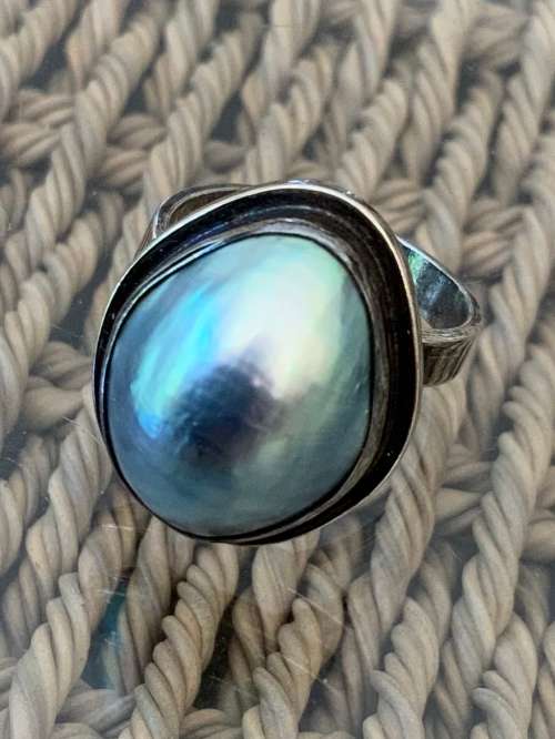 MABE PEARL SILVER RING - Beautiful