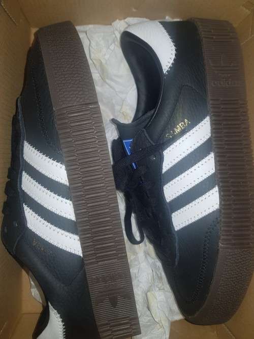 ADIDAS SAMBA SHOES - Size 5 UK / 38 EUR / 6 1/2 US