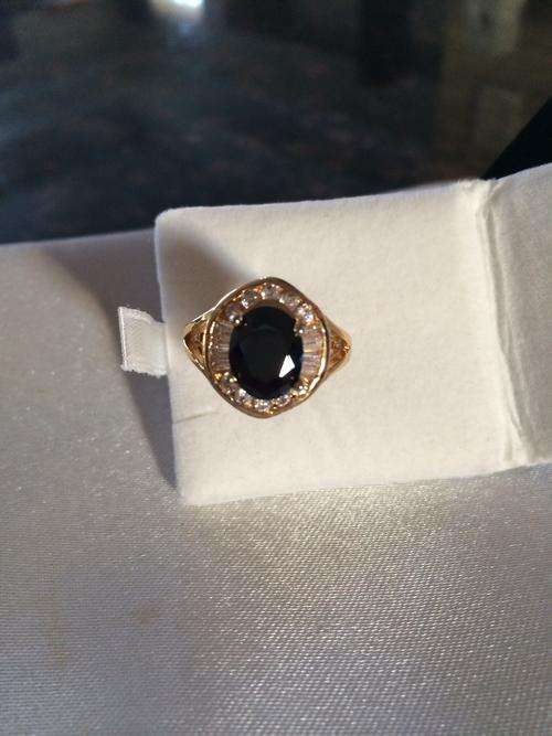 VERY LOVELY ONYX RING
