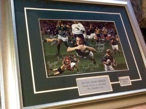 THE MANDELA CUP 2002 RUGBY SOUVENIR SIGNED BY PLAYERS PICTURE FRAMED