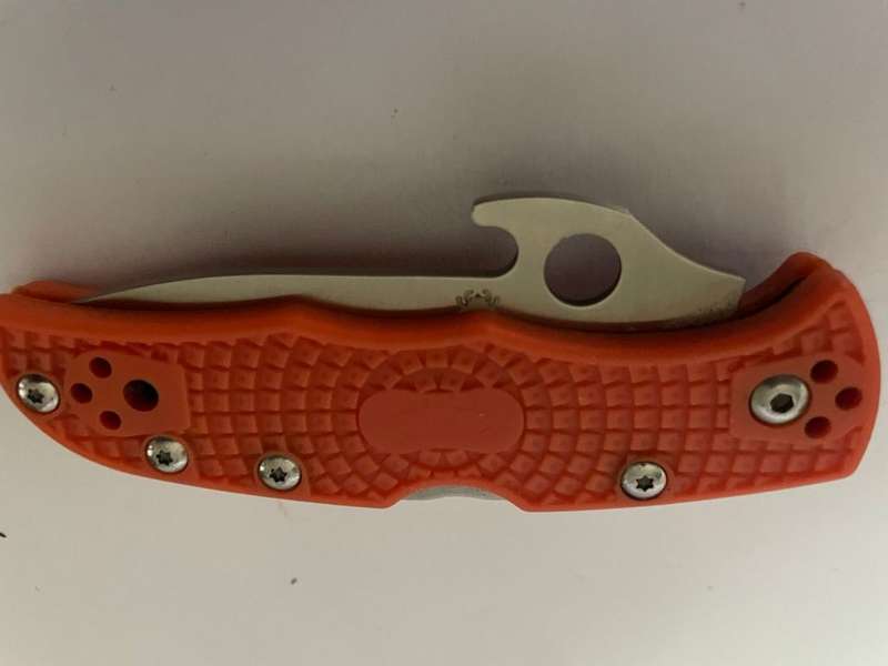 Spyderco EDC Knife : Emerson Pat. #5.878.500 Mini Neat little carry knife