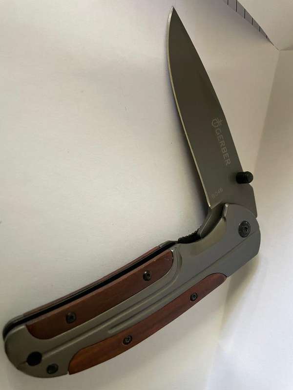 Gerber Knife Every Day Carry - great condition - as new
