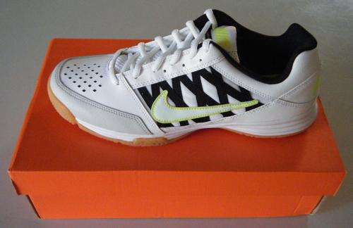Nike Court Shuttle V Squash Shoe
