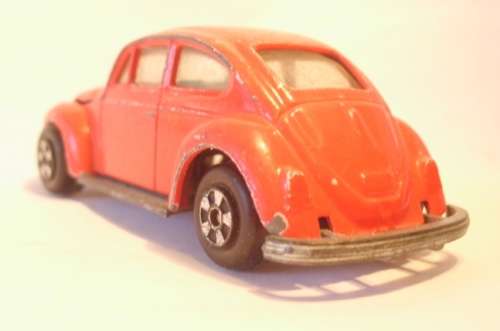 ERTL - VOLKSWAGEN 1200 BEETLE