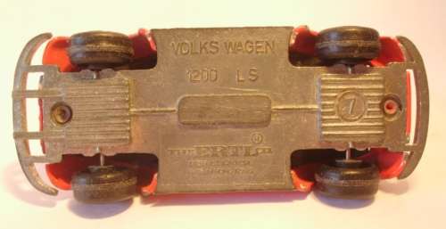 ERTL - VOLKSWAGEN 1200 BEETLE