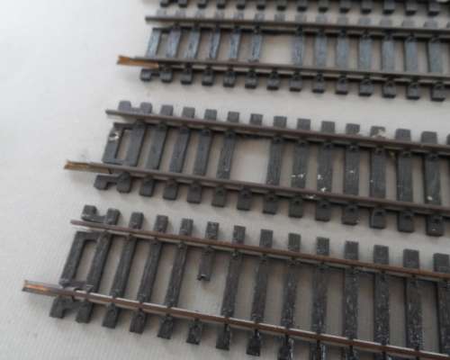 LIMA  HO TRAIN TRACKS  6 X N3020 STRAIGHTS