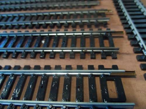 LIMA  H0 RAILROAD TRACKS  9 X STRAIGHTS  N/3020