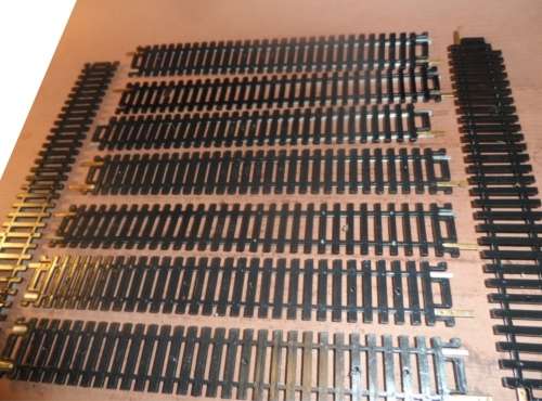 LIMA  H0 RAILROAD TRACKS  9 X STRAIGHTS  N/3020