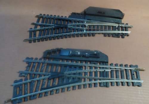 LIMA RAILROAD TRACKS  HO  2 X LEFT HAND TURNOUT POINTS N/3051