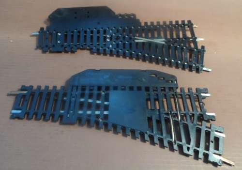 LIMA RAILROAD TRACKS  HO  2 X LEFT HAND TURNOUT POINTS N/3051