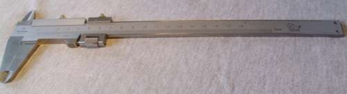 VERNIER CALIPER - MITUTOYO 180mm VERNIER GAUGE