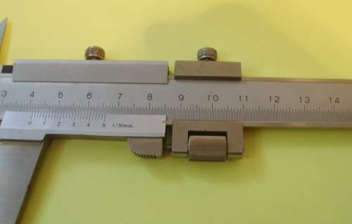 VERNIER CALIPER - MITUTOYO 180mm VERNIER GAUGE