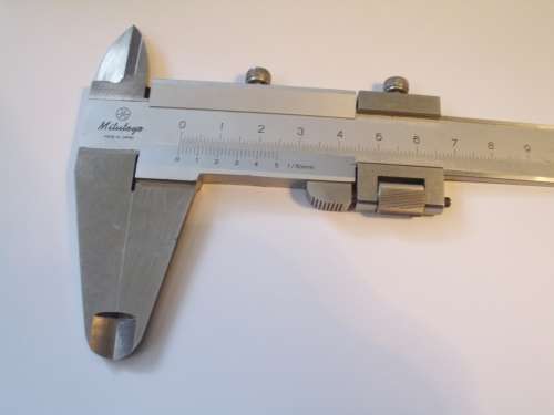 VERNIER CALIPER - MITUTOYO 180mm VERNIER GAUGE