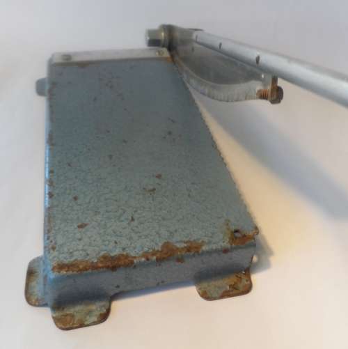 PHOTOGRAPHERS VINTAGE  DECKLE EDGE PRINT CUTTER / GUILLOTINE