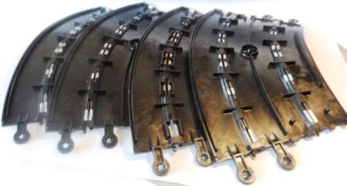 SCALEXTRIC  4 X CLASSIC TRACK  FLEXIBLE  BANKED  CURVES