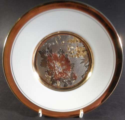 CHOKIN FINE WHITE PORCELAIN PLATE 24 kt. GOLD RIMMED 'EARLY SUMMER "