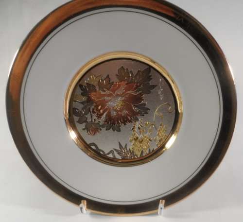 CHOKIN FINE WHITE PORCELAIN PLATE 24 kt. GOLD RIMMED 'EARLY SUMMER "