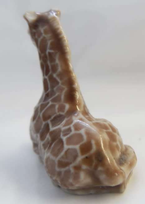 WHIMSIE  MINIATURE SOLID PORCELAIN FIGURE " YOUNG GIRAFFE