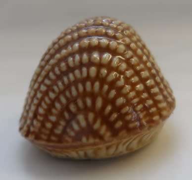 WADE WHIMSIE MINIATURE SOLID PORCELAIN FIGURE "HEDGEHOG "