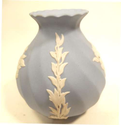 WEDGEWOOD JASPER WARE STEM VASE