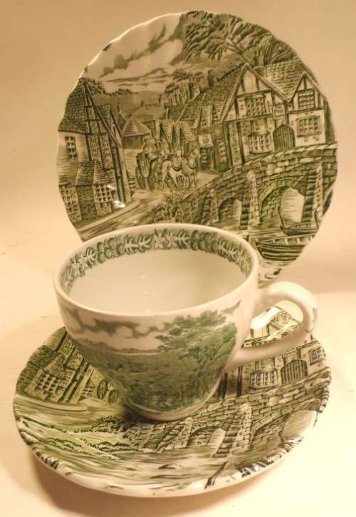 ALFRED MEAKIN  TEA TRIO  " THE POST HOUSE "
