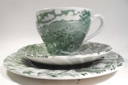 ALFRED MEAKIN  TEA TRIO  " THE POST HOUSE "
