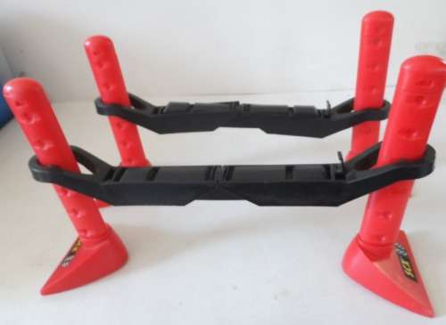 SCX    3 ADJUSTABLE HEIGHT  & WIDTH RACE TRACK ELEVATORS