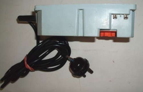 LIMA RAILWAYS  TRANSFORMER / POWER UNIT    220V / 12,5 V