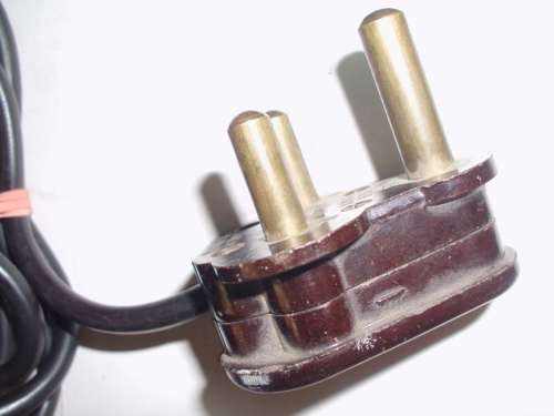 VINTAGE LIMA RAILWAYS TRANSFORMER / POWER UNIT  -  GREEN , WITH BAKELITE PLUG