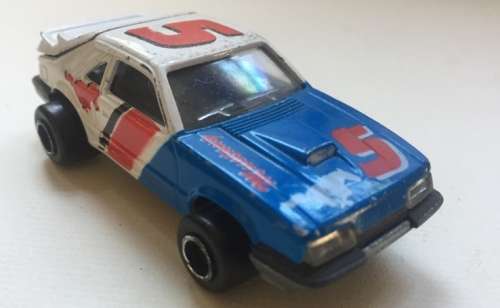MAJORETTE DIE CAST METAL 1:59 SCALE MODEL N0.220    MUSTANG S.V.O.