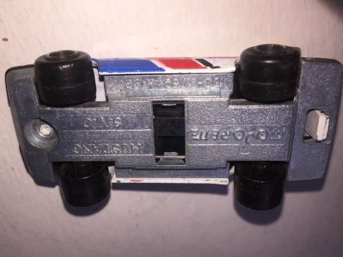 MAJORETTE DIE CAST METAL 1:59 SCALE MODEL N0.220    MUSTANG S.V.O.