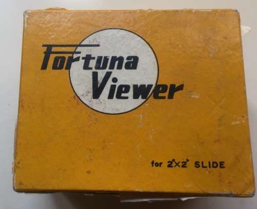 FORTUNA VIEWER   VINTAGE  2` X 2 ` SLIDE VIEWER IN ORIGINAL BOX , WITH  INSTRUCTION LEAFLET