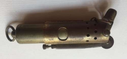 VINTAGE BRASS WW1 / WW2 COLLECTIBLE , WINDPROOF TRENCH LIGHTER  IN WORKING CONDITION