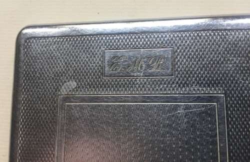 VINTAGE KINCRAFT CHROME PLATED CIGARETTE CASE  C50,s COLLECTIBLE ` CORONATION OF ELIZABETH 1953