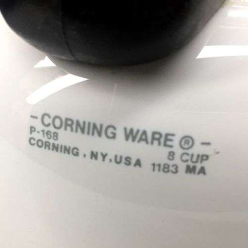 CORNINGWARE, EIGHT CUP, UNLIDDED, STOVE TOP, COFFEE POT  P168 N.Y.   U.S.A. MA.