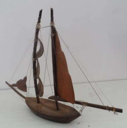 NAUTICAL DE`COR HAND-CARVED & MOLDED IMBUIA WOODEN SAILSHIP DISPLAY MODEL MADE IN THE SEYCHELLES ,