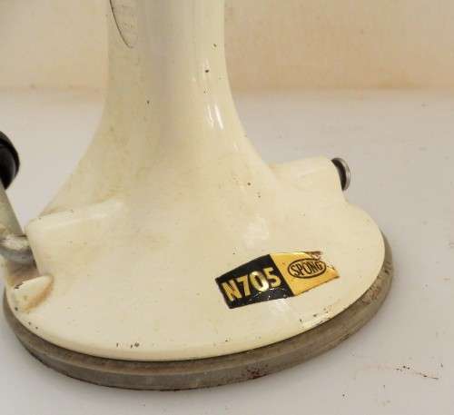 VINTAGE SPONG N705 TABLE TOP , MINCE , MEAT GRINDER ENAMELLED , DIE CAST METAL  collectable