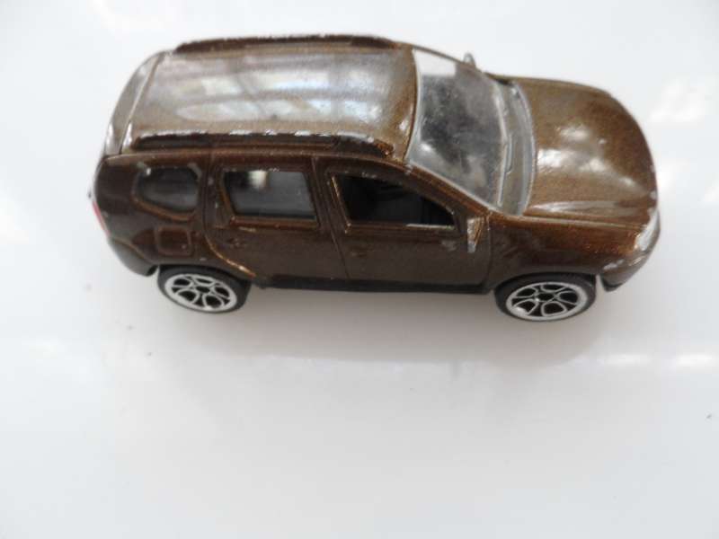 MAJORETTE  DACIA DUSTER Ref 225 A DIE CAST MODEL