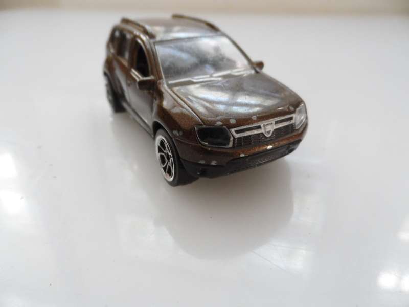 MAJORETTE  DACIA DUSTER Ref 225 A DIE CAST MODEL