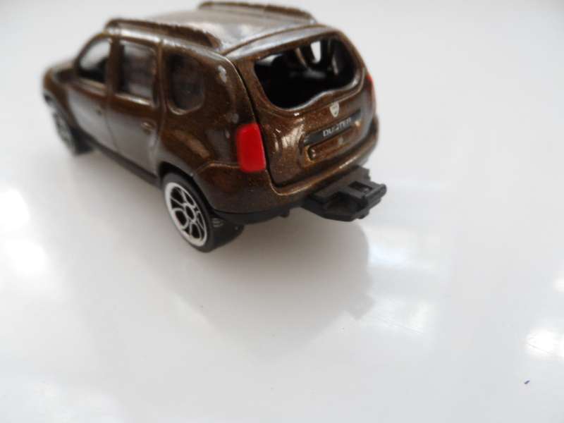 MAJORETTE  DACIA DUSTER Ref 225 A DIE CAST MODEL