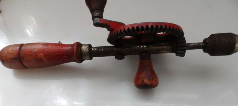 DRILL  / VINTAGE HAND BRACE