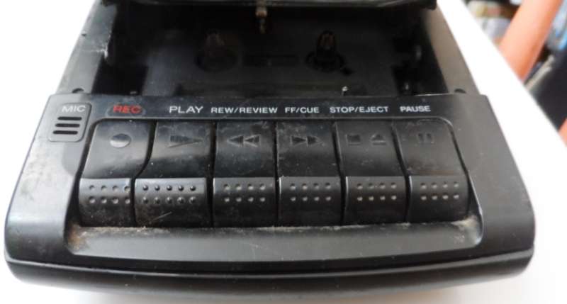SONY VINTAGE  PORTABLE  AUDIO CASSETTE RECORDER , & PLAYER with blank audio  Cassette