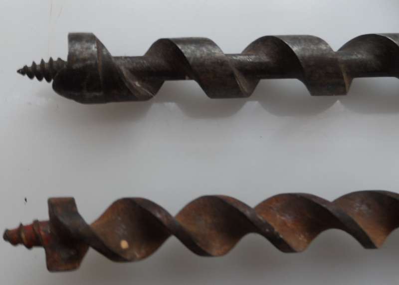 SOLID STEEL 60 cm / 24ins AUGER BITS & TOMMY BAR 1  x 5/8 ` , 1 x 3/8 `