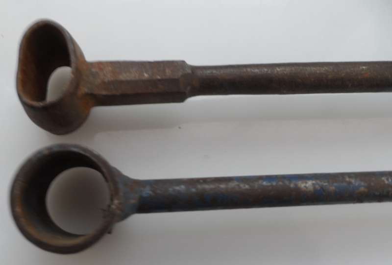 SOLID STEEL 60 cm / 24ins AUGER BITS & TOMMY BAR 1  x 5/8 ` , 1 x 3/8 `