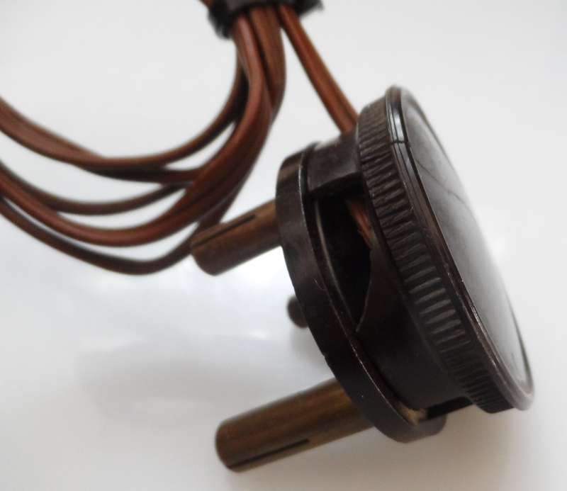VINTAGE 1930  BAKELITE , FERRANTI ELECTRIC ALARM CLOCK  model No.947 Ferranti Limited England