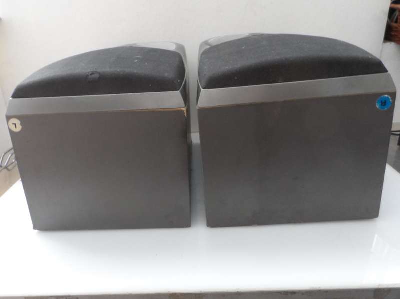 L G HI FI SPEAKERS